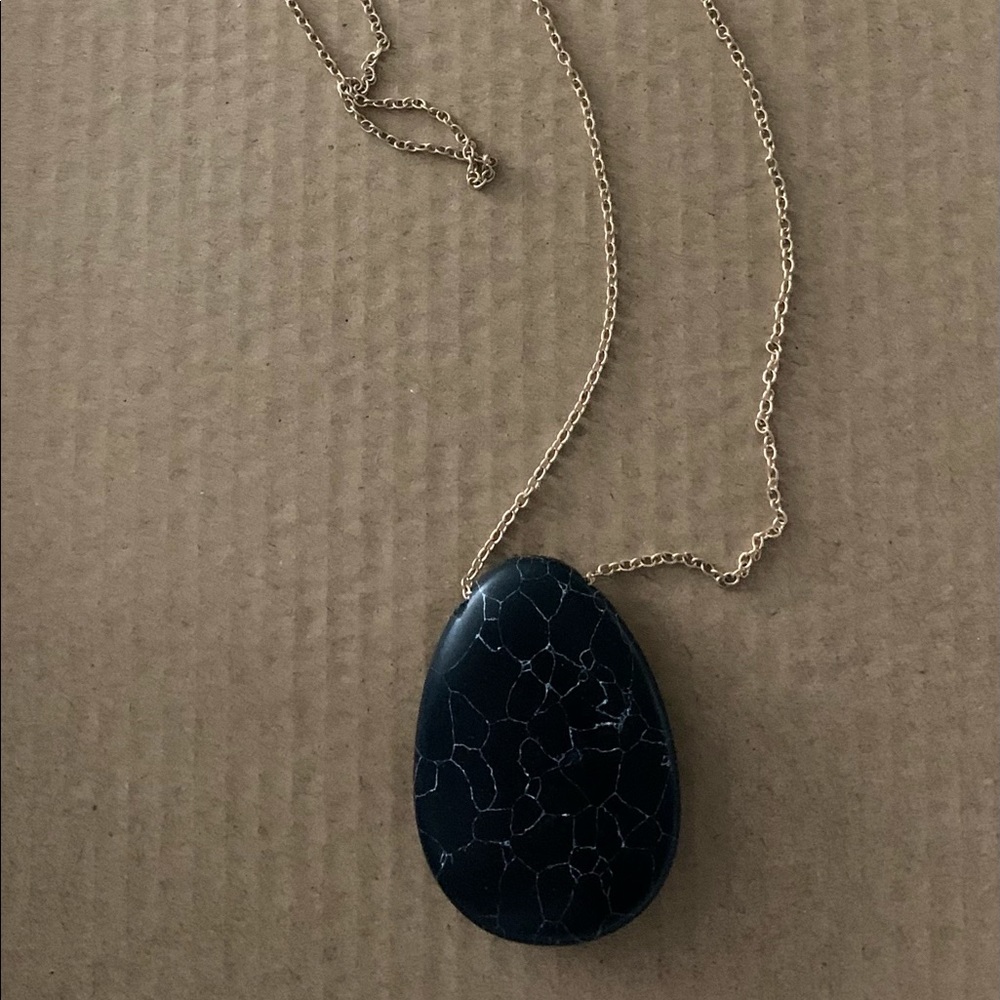 Black And White Howlite long gemstone necklace.